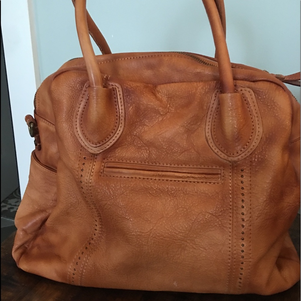 Leather handbag